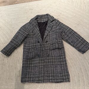 Girls Black/Gray Plaid Coat Size Large